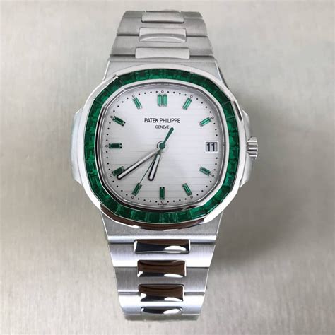 patek philippe 5711p nautilus platinum emeralds price